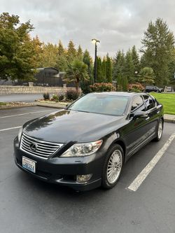 2010 Lexus LS