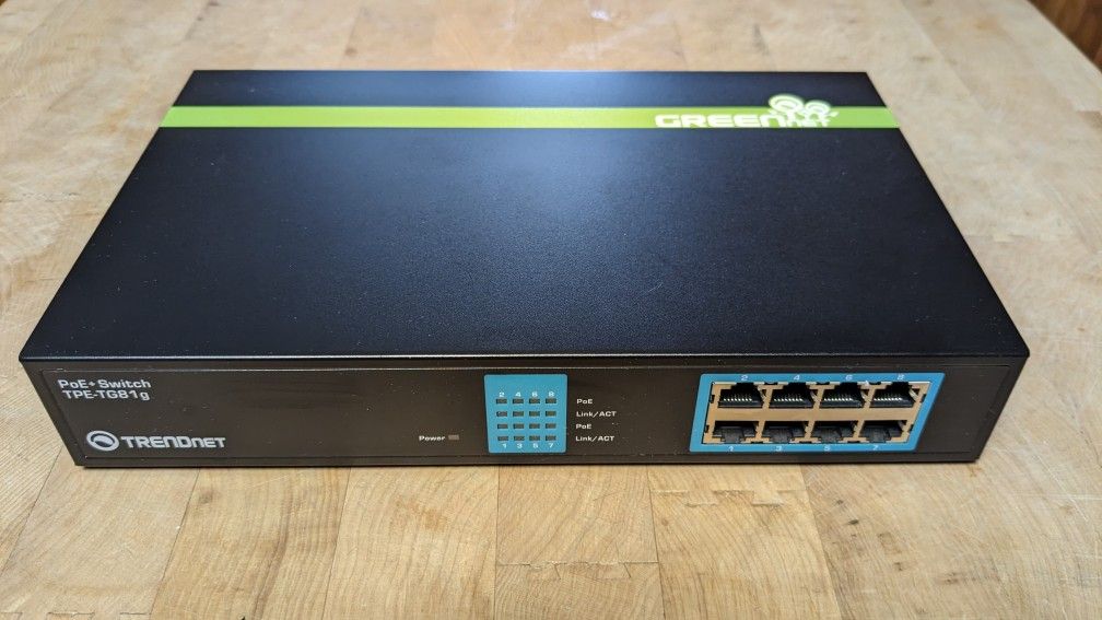 Trendnet TPE-TG81g POE Network Switch