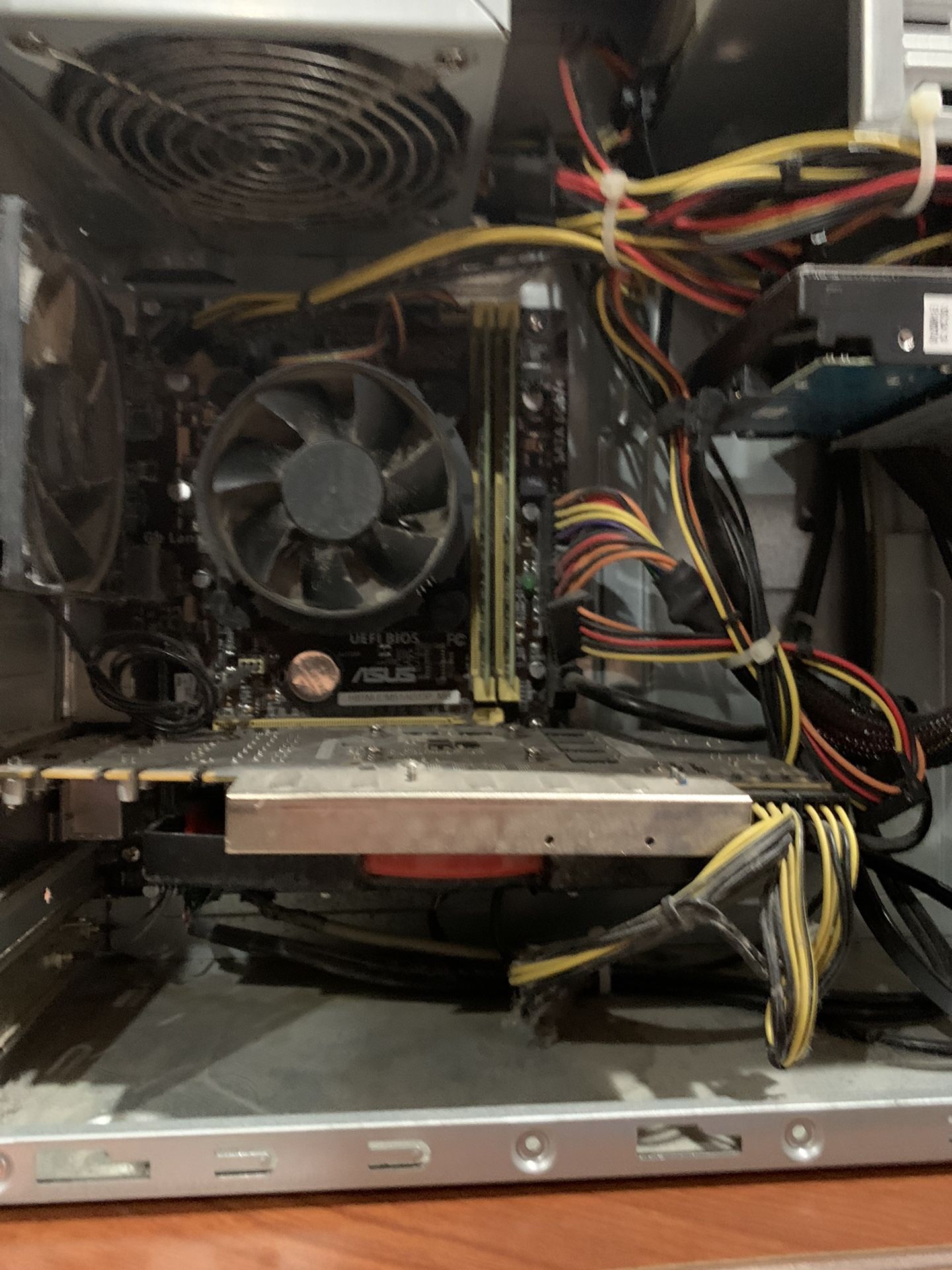 Used Asus Gaming Computer Nvidia GTX 760