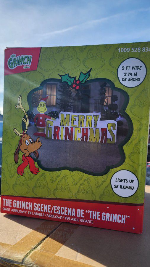 "Merry Grinchmas" Yard decoration