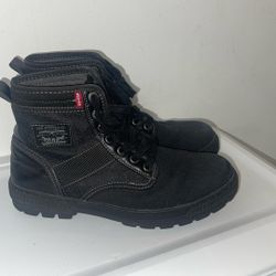 Levi Boots Men’s 9.5