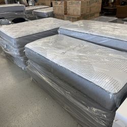 Furniture Mattress, Boxspring, Bunkbed Queen King Twin Full