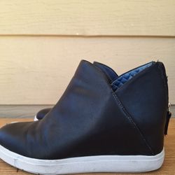 Dr. Scholl's Women's Black Leather Booties Size 10