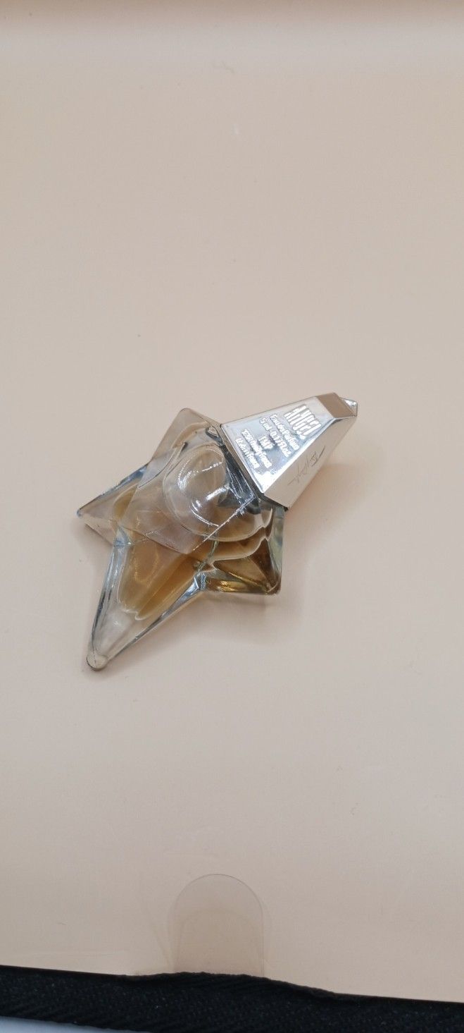Thierry Mugler Angel Eau de Parfum Mini Perfume 0.17 fl oz Flat Star 99% full