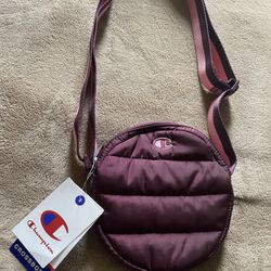 Champion Small Crossbody 