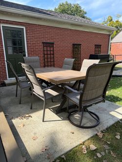 Outdoor Patio Dining Table and Chair Set