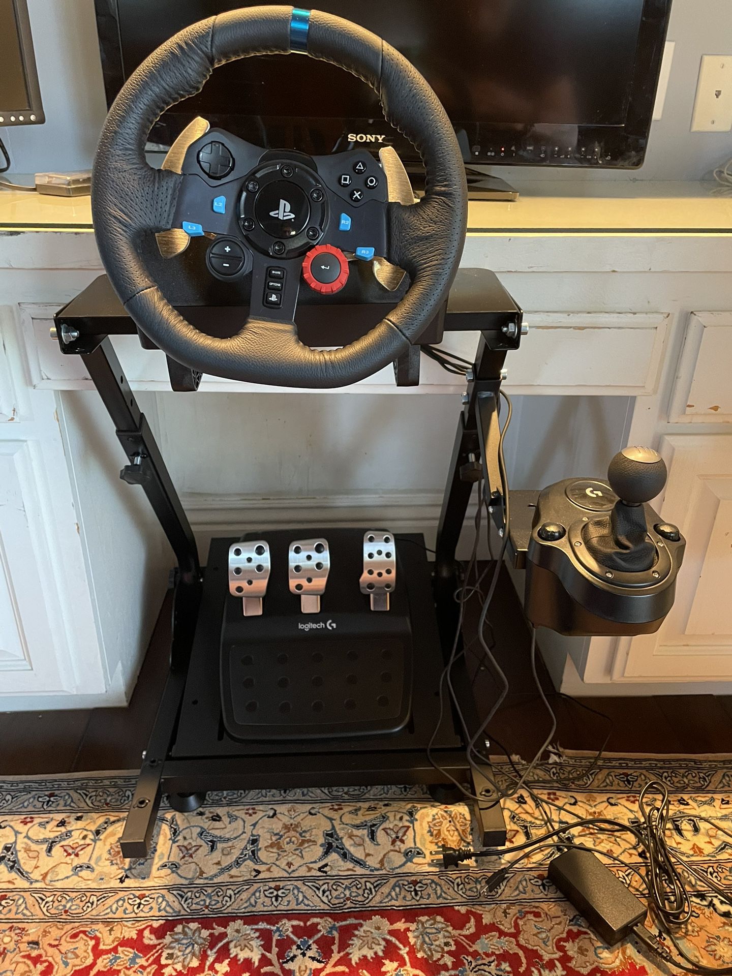 PS4 Logitech Racing Wheel 