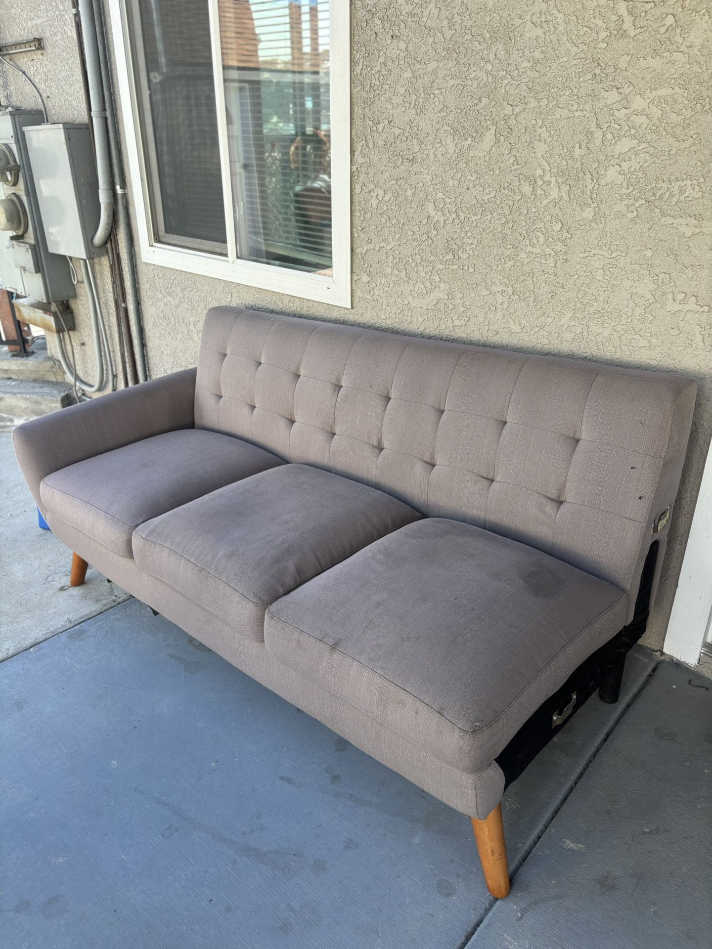 ✨ Mid-Century Modern Sofa + Chaise (Needs Cleaning) 