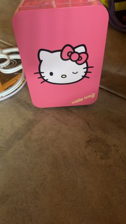 Hello kitty mini fridge