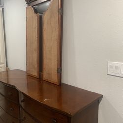 Full size dresser with mirror