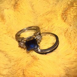 Beautiful Faux Princess Cut Blue Sapphire Ring Set - Size 7