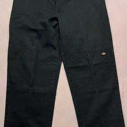 Navy Blue Duckies Size 42x 32 For $20