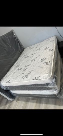 Full size pillow top mattress