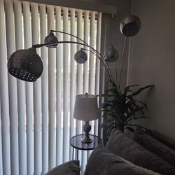 Large Lamp Yes It Works 