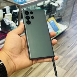 Warranty + Samsung Galaxy S22 Ultra 5G 256gb Unlocked 