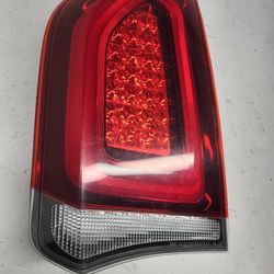 2019 Chrysler 300 Driver Side OEM taillight