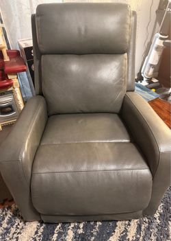 Leather seat recliner