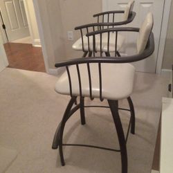 Set Of Bar Seat