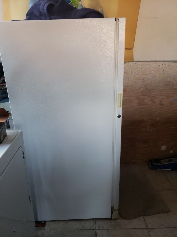 Kenmore Deep Freeze Stand Up for Sale in New Port Richey, FL OfferUp