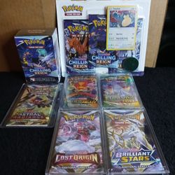 Pokémon Tcg Sword & Shield: Chilling Reign Booster Bundle +