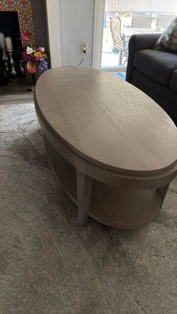 Solid Wood Bassett coffee table