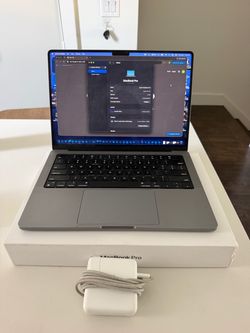 Apple MacBook Pro 14”