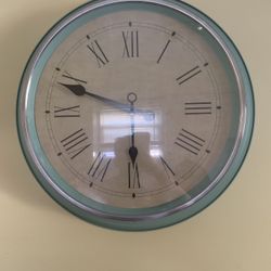 Clock/ vintage/ decor