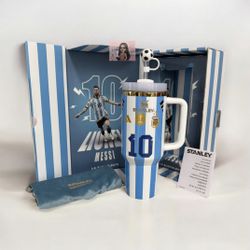 Messi Blue stanley 40 Oz 