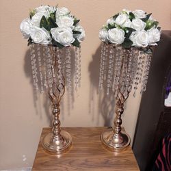 Table Center Pieces And Cake Holder