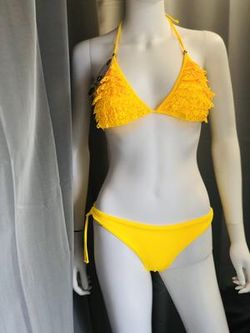 2- Piece Tropical Bikini