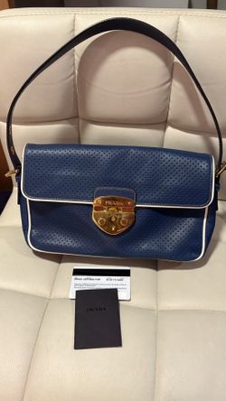  Prada Saffiano Fori Pattina Sottospalla Bag