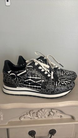 MK Sneakers