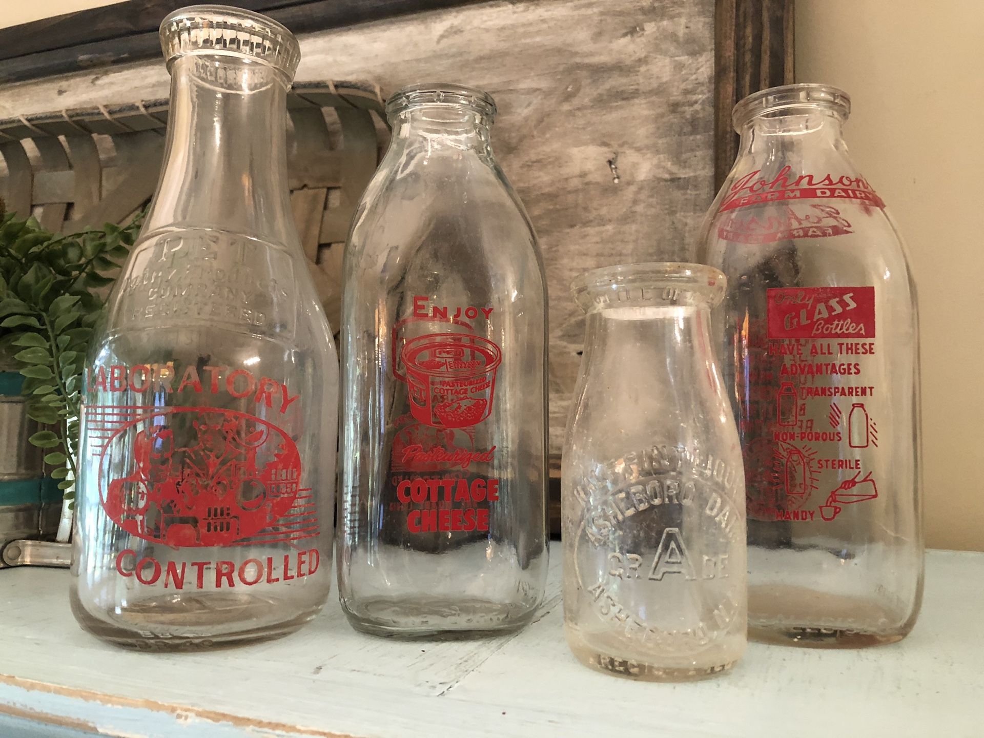MILK BOTTLE SALE 4 Pcs