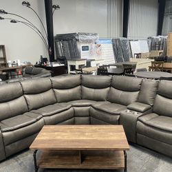 Grey Reclining Sectional, 3 Manual Recliners 