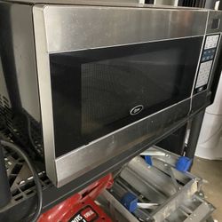 Oster Microwave Large Works Very Well