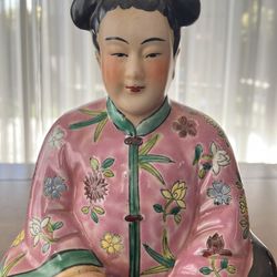 Elegant Vintage Chinese Famille Rose Seated Lady Figurine – 10”