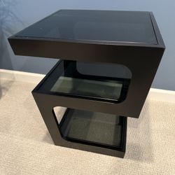 Glass modern End Tables  - Set Of 2