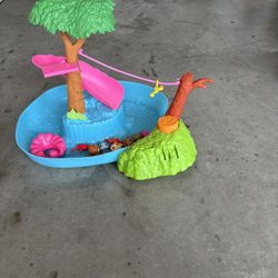 Barbie Lazy river