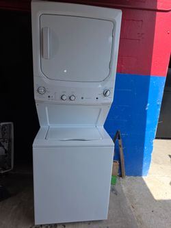 G/E Washer and dryer stackable both works good 💯 2️⃣month's warranty ✅️