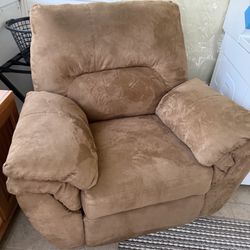 Cozy Tan Recliner 