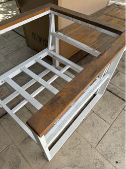 Misc outdoor furniture and appliance Items