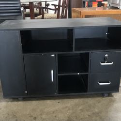 TV Stand / Storage Cabinet 