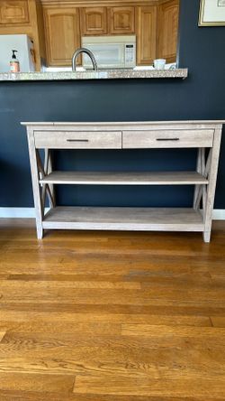 Console Table 47”