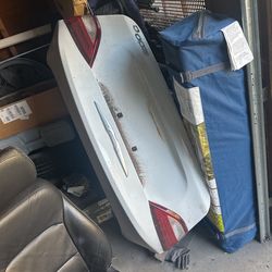 2015 - 2017 Chrysler 200 Tailgate