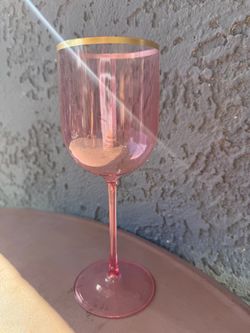 Pink Wine Glass with Gold Rim plastic qty of 70
