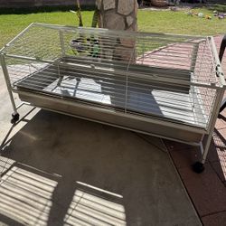 Cage For Bunny’s Or Pets 