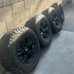 285/70R17