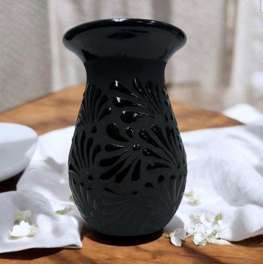 Talavera Flower Vase 💐 🖤 Etsy Casamxartesanalstore
