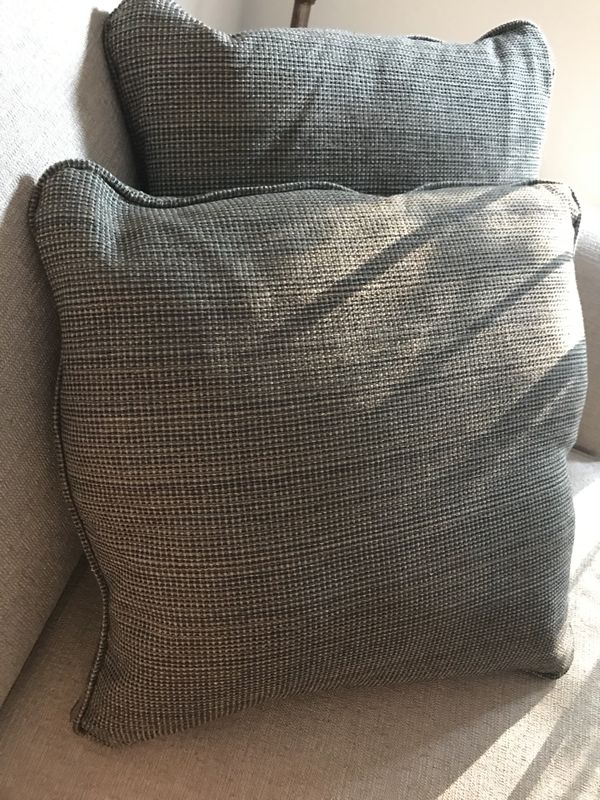 Ashley S Furniture Throw Pillow Set For In Catonsville Md Ashley S Furniture Throw Pillow Set
