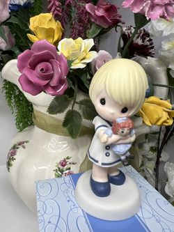 P038 – Rare Precious Moments “A Best Friend Wherever You Go”